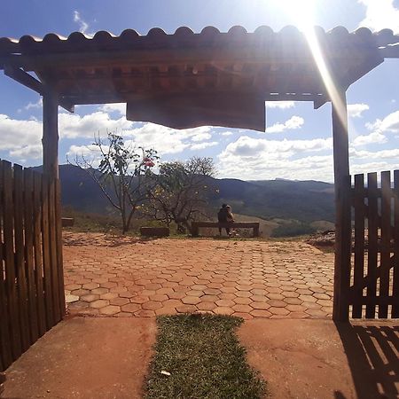 Casa Grande, Bem Espacosa, Em Itambe Do Mato Dentro, Cabeca De Boi Villa Buitenkant foto