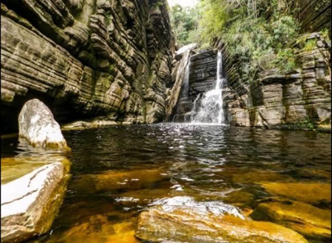 Casa Grande, Bem Espacosa, Em Itambe Do Mato Dentro, Cabeca De Boi Villa Buitenkant foto